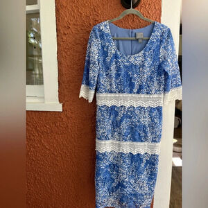 Rabbit Rabbit Rabbit Designs Knee Length Lace White/Blue Dress Size 12